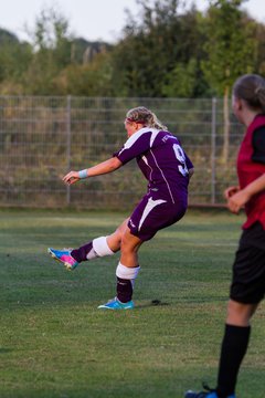 Bild 27 - B-Juniorinnen FSC Kaltenkirchen - SV Henstedt Ulzburg : Ergebnis: 2:0